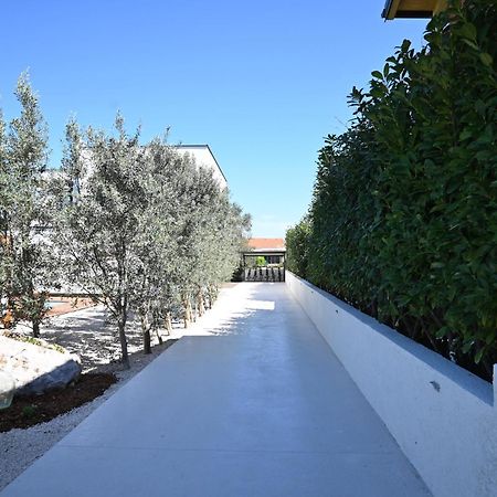 Villa Suncica With Heated Pool, Jacuzzi And Bikes Near Zadar Sukošan Kültér fotó