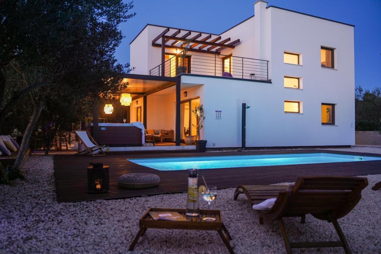 Villa Suncica With Heated Pool, Jacuzzi And Bikes Near Zadar Sukošan Kültér fotó