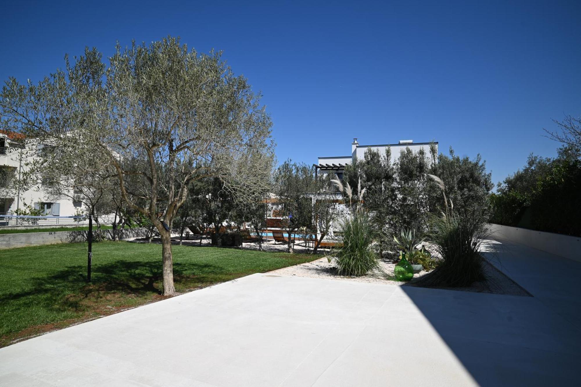Villa Suncica With Heated Pool, Jacuzzi And Bikes Near Zadar Sukošan Kültér fotó